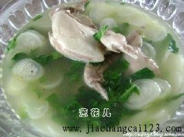 水萝卜炖鹌鹑