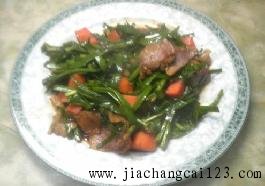 香韭腊肉