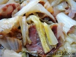 香肠炒白菜
