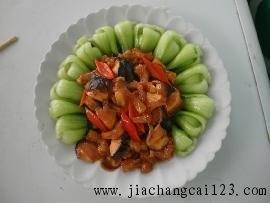 冬菇菜胆烧蹄筋