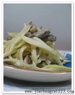 茭白炒平菇