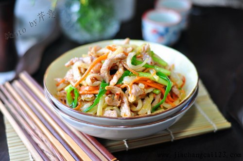 榨菜炒肉丝怎么做