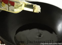 芥花油炸鸡翅步骤7