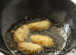 芥花油炸鸡翅步骤9