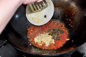 老成都家常豆瓣鱼步骤8