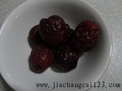 红枣桂圆黄豆粥