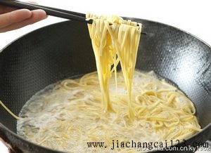 雪菜肉丝面的做法步骤6
