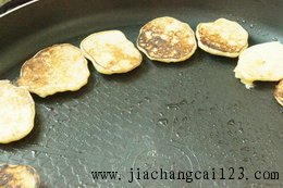 香蕉雪梨小软饼步骤13