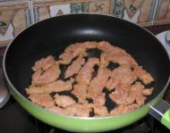 粉煎猪颈肉的做法