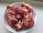 干豇豆胡萝卜炖牛排骨步骤1