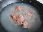 干豇豆胡萝卜炖牛排骨步骤2